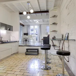 https://mamo-florence-new-victor-apartment.it-tuscanyhotel.com
